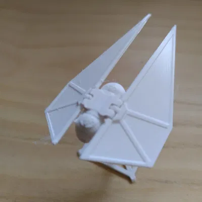 Mô hình Star Wars TIE Striker Tỷ lệ 1:270