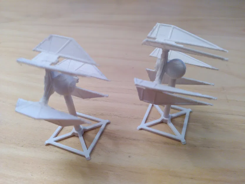 Mô Hình Star Wars TIE Defender (Phiên Bản Canon/Legends) - Image 2