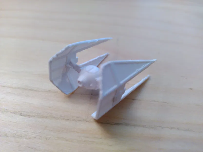 Star Wars TIE Interceptor - Mô Hình Tỉ Lệ 1:270 - Image 3