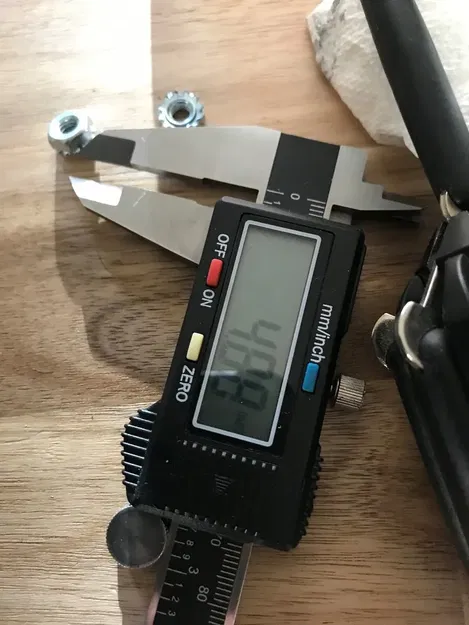 Chân Sliger SM570: Khe hở quạt dày 25mm - Image 7