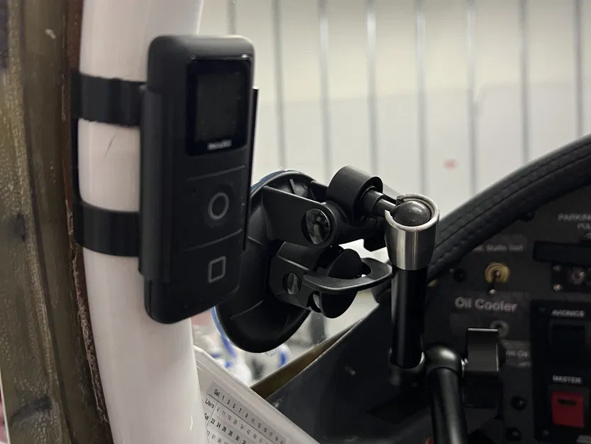 Kẹp Remote Insta360 - Image 1