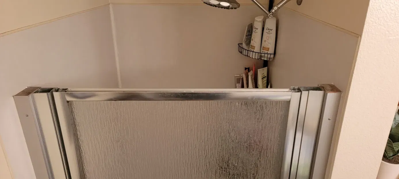 Caps for broken old shower door - Image 2