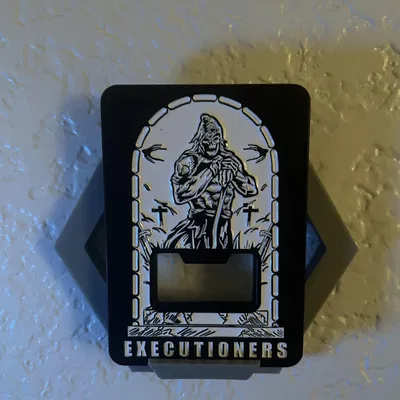 Modular coin wall display