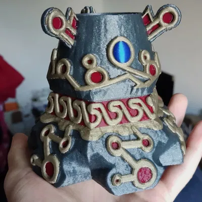 Chậu Cây/Ống Đựng Bút Trang Trí Guardian Zelda