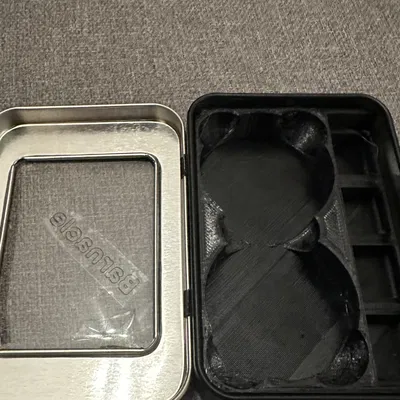 Hộp Đựng Tyrant Cho Hộp Thiếc Cửa Sổ