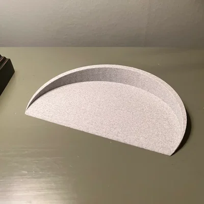 Dust pan