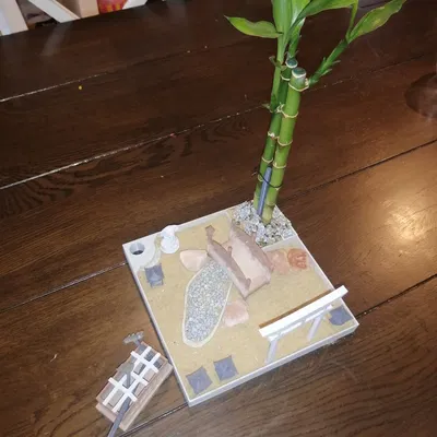 Vườn Zen Có Trạm Tưới Cây