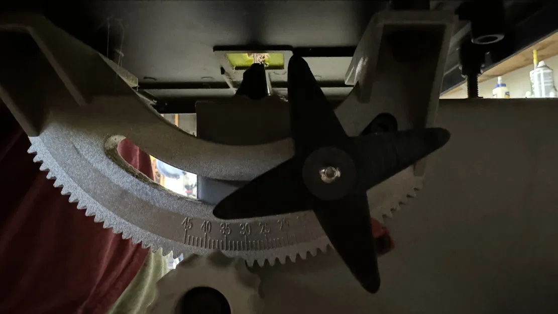 Ryobi Bs904g Bandsaw Leveling Knob - Image 1