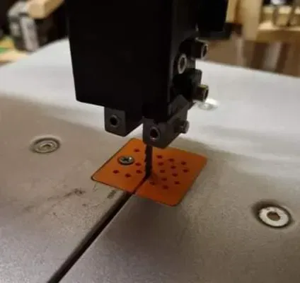 Đế Cưa Lọng Einhell TC-SB 200/1 - Image 1