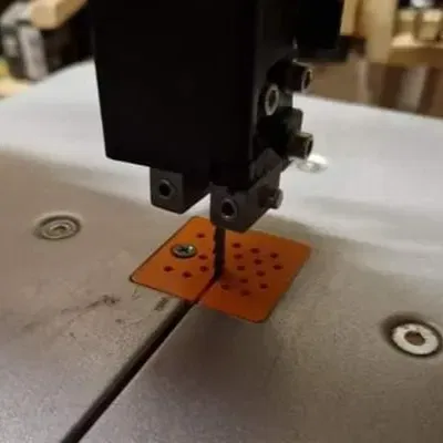 Đế Cưa Lọng Einhell TC-SB 200/1