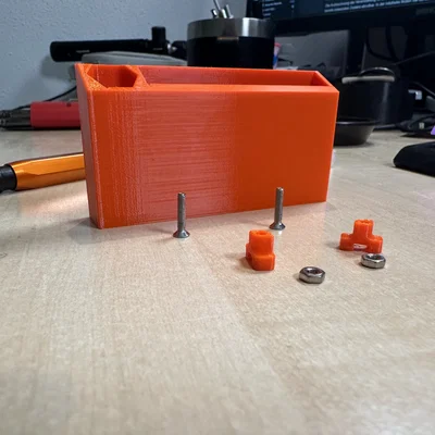 Kẹp Skadis cho Dụng cụ Doa lỗ Ruthex (SkadisTNut, FreeCAD)