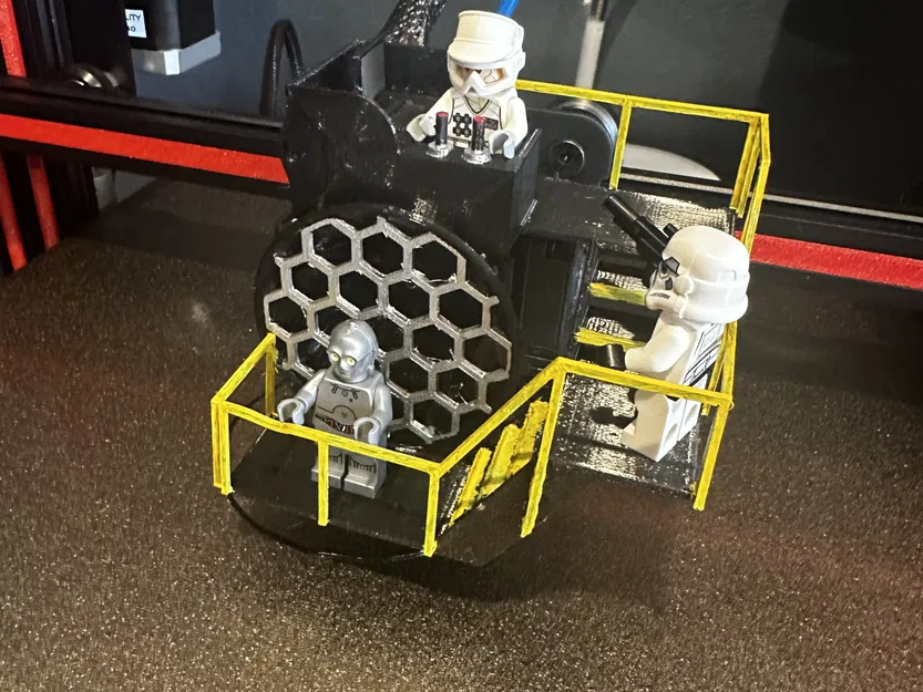 Mini Figure Control Station Creality Max Neo - Image 1