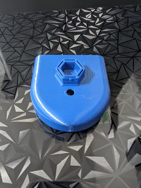 Lasko fan remote mount/holder for Honeycomb Wall - Image 3