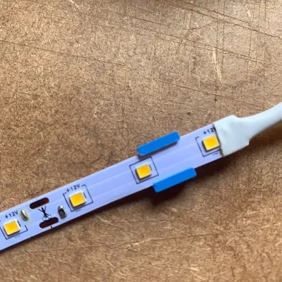 Kẹp dải đèn LED