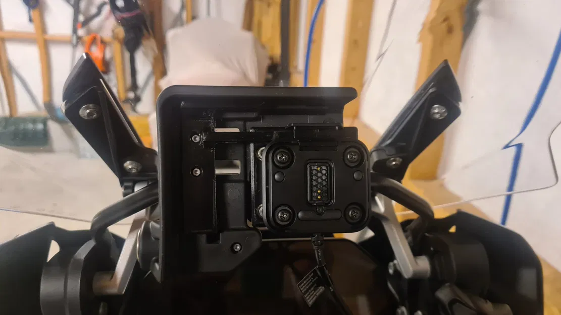 Giá đỡ Garmin Zumo XT2 cho đế GPS BMW - Image 3