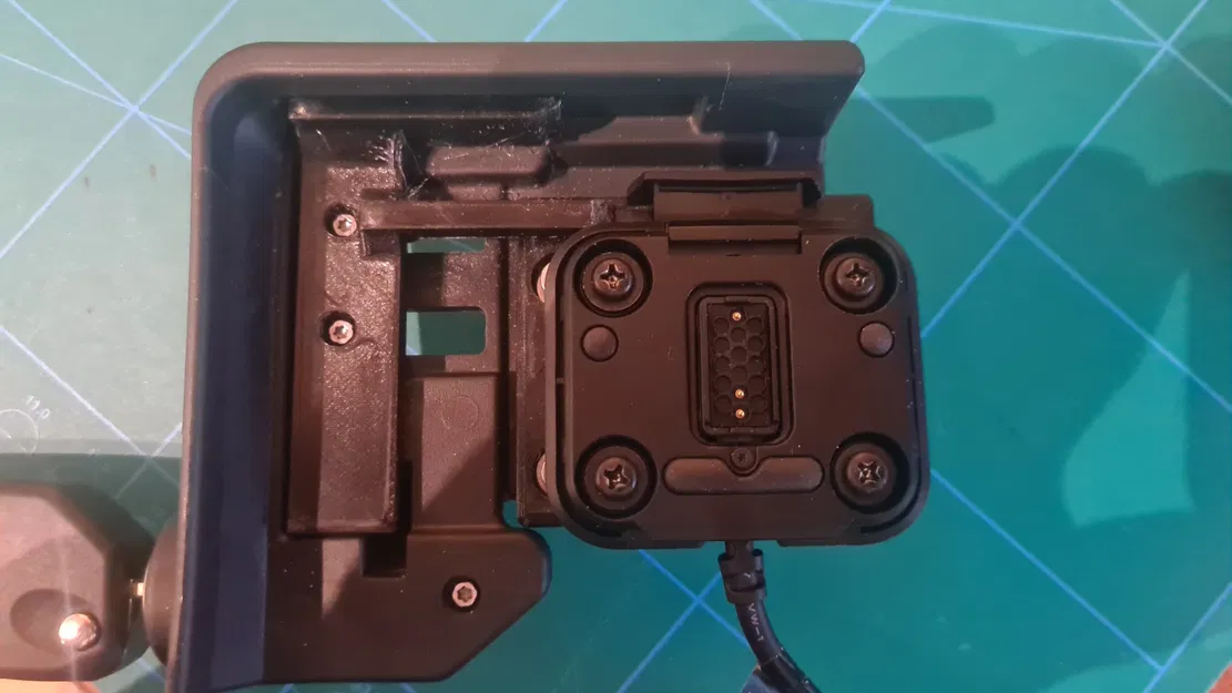 Giá đỡ Garmin Zumo XT2 cho đế GPS BMW - Image 4