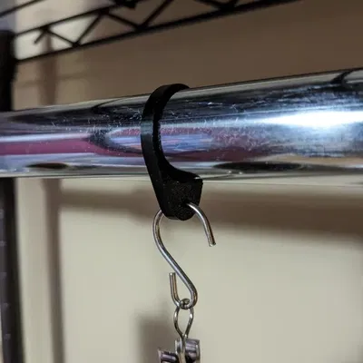 Pole adaptor for hook