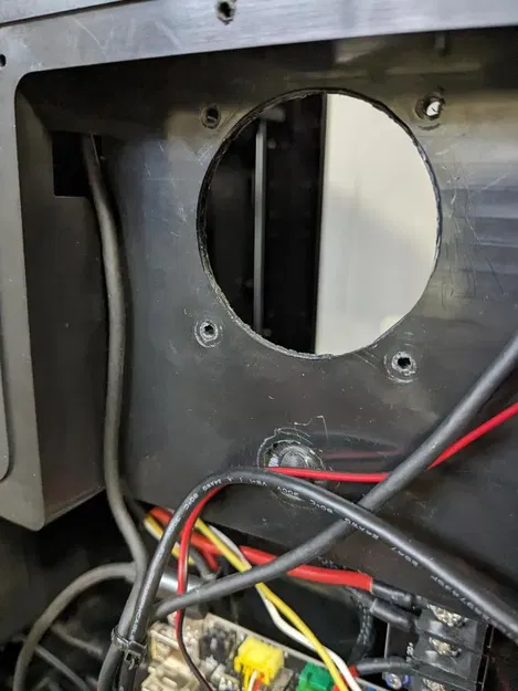 QIDI X-Plus 3 Compact and Easy-to-Use Carbon Filter Mount with Quick-Change Design - Image 4