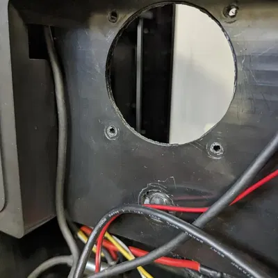 QIDI X-Plus 3 Compact and Easy-to-Use Carbon Filter Mount with Quick-Change Design