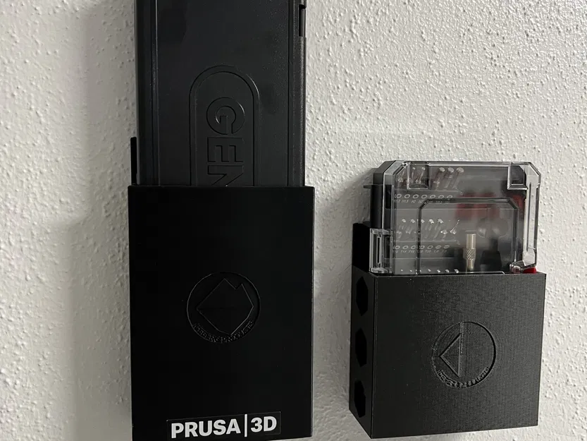 Hộp treo tường đựng thước kẹp - Image 1