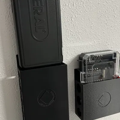 Hộp treo tường đựng thước kẹp