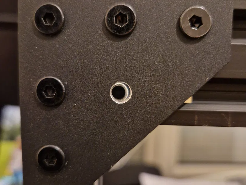 Khung Giữ Giảm Tiếng Ồn Với Bánh Xe RC Kyosho - Image 2