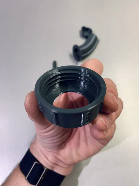 DIN45 canister cap with hole - Image 1