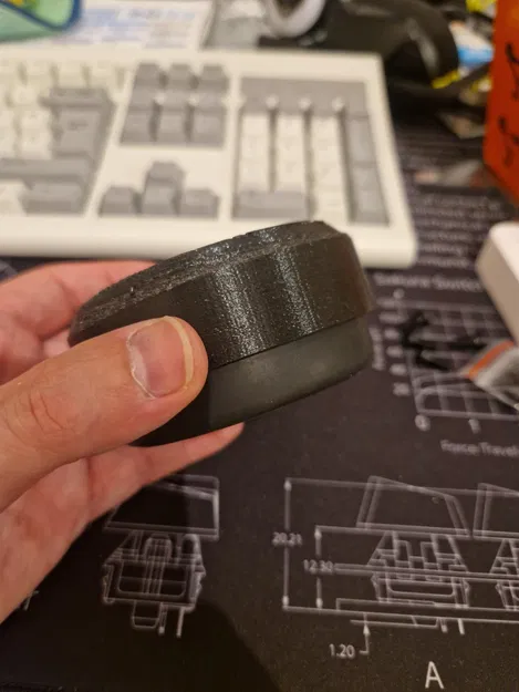 Khung Giữ Giảm Tiếng Ồn Với Bánh Xe RC Kyosho - Image 6