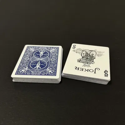 Hộp Đựng Bài Tây Số 2