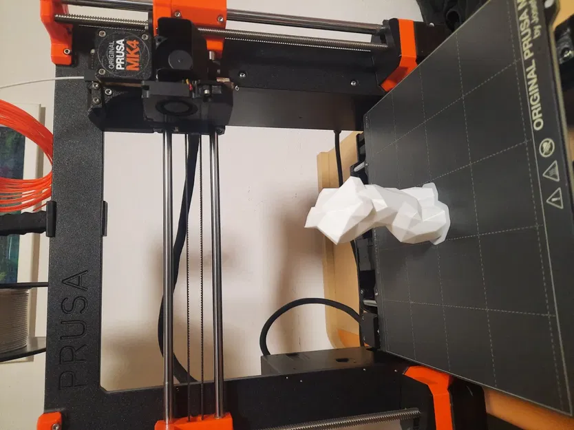 Tượng phụ nữ đẹp Low poly NSFW - Image 2