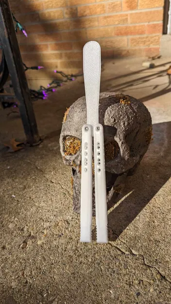 Dao Bướm Huấn Luyện Bay Lượn Ngân Hà - Galactic Glide Trainer Balisong - Image 1