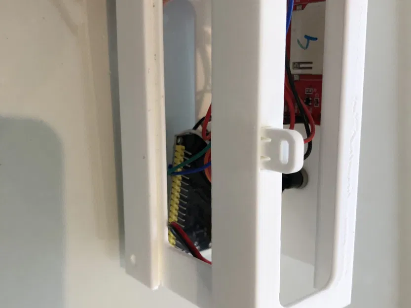 Hộp DIN rail cho màn hình và bo mạch DIY ESP32 - Image 2