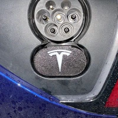 Nắp che cổng sạc CCS cho xe Tesla