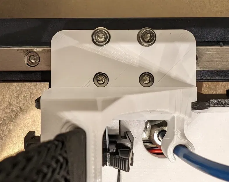 CR-6 SE: Đế giữ dây & ống PTFE gắn ray - Image 2