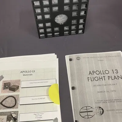 Bình Lithium Hydroxide Apollo 13