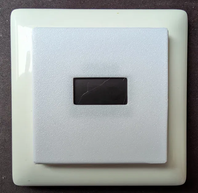 Vỏ Gira 55 nhiệt độ phòng có/không có OLED - Image 5