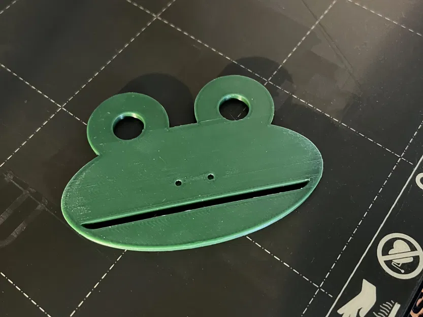 Nặn Kem Đánh Răng Hình Ếch - Image 1