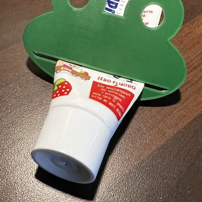 Nặn Kem Đánh Răng Hình Ếch