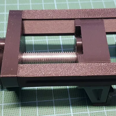 K̀m Nhỏ Để Bàn Làm Thủ Công