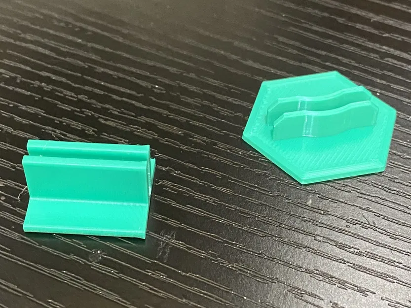 Chân đế cho nhân vật game và giáo dục - Image 3