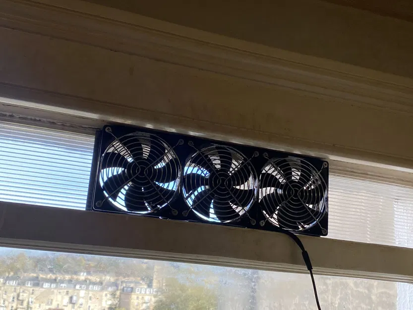 Sash window extractor fan - Image 2