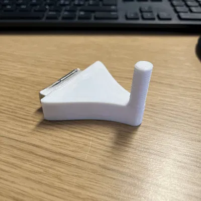 Chỗ Cắm Bút Xoay Treo Tường