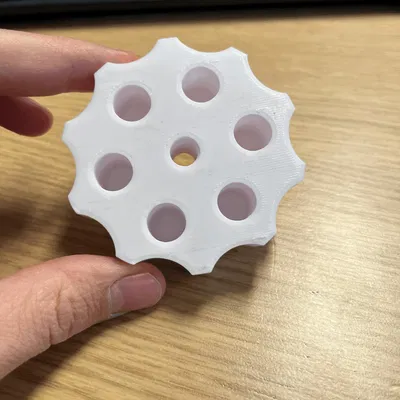 Chỗ Cắm Bút Xoay Treo Tường