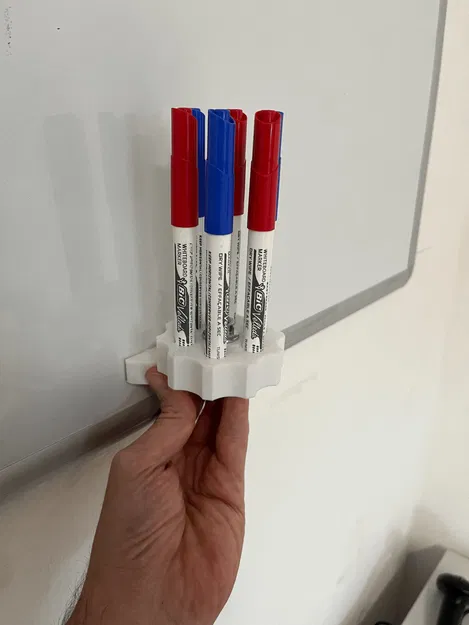 Chỗ Cắm Bút Xoay Treo Tường - Image 3