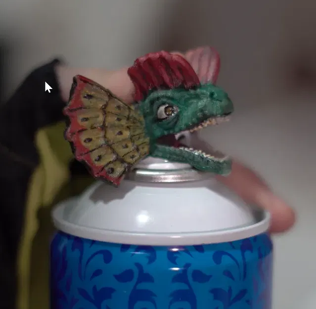 Nắp Xịt Hình Dilophosaurus Ngầu - Image 1