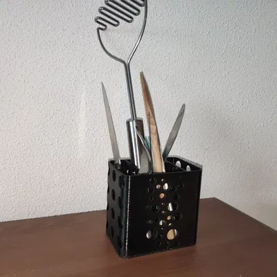 Khuôn Đựng Đồ Dùng Nhà Bếp Đơn Giản