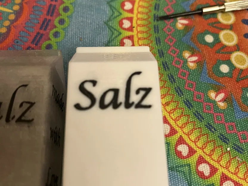 Hũ Đựng Muối Hình Hộp Sữa - Image 1