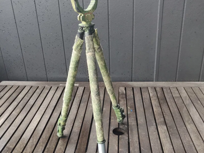 Chân đế Bipod / Tripod cho chân máy BOG gear - Image 2