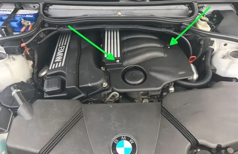 Ốc Chụp Nắp Che Khoảng Sáng Động Cơ BMW E46 - Image 2