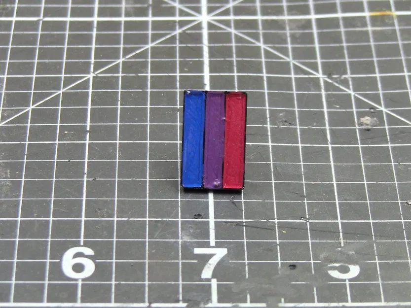 Ghim cài áo 3 sọc cầu vồng - Image 1